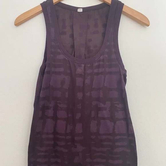 lululemon athletica Tops - Lululemon sheer tank merlot color size 2
